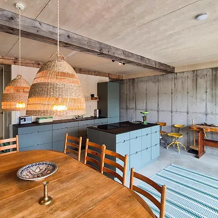 5 Bedroom Lovely In Urangsvag Ervik (Urangsvag)